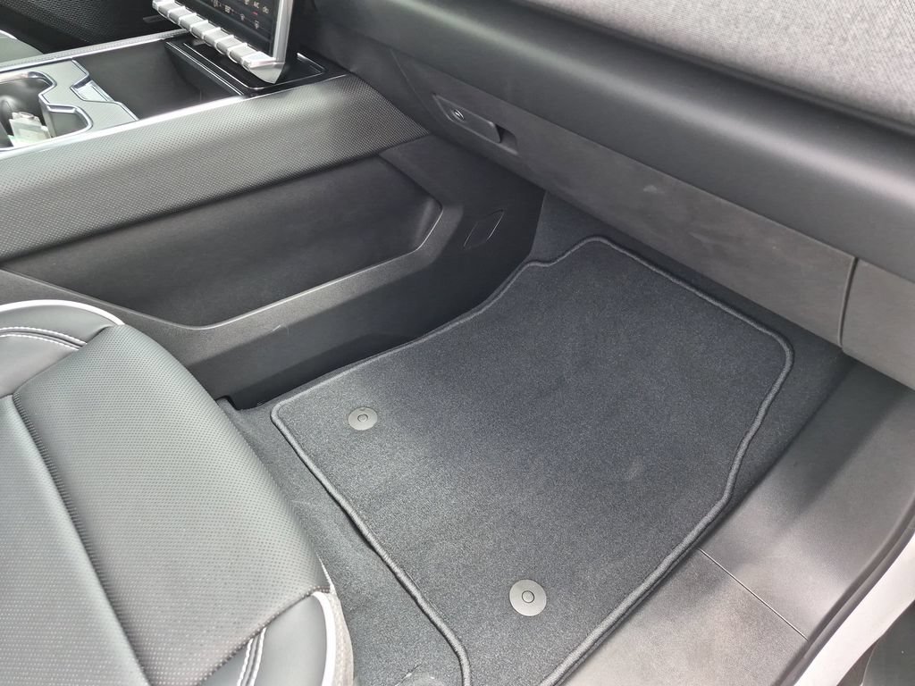 New 2026 GMC Sierra EV Elevation w/ Premium Package AWD/4WD image 44