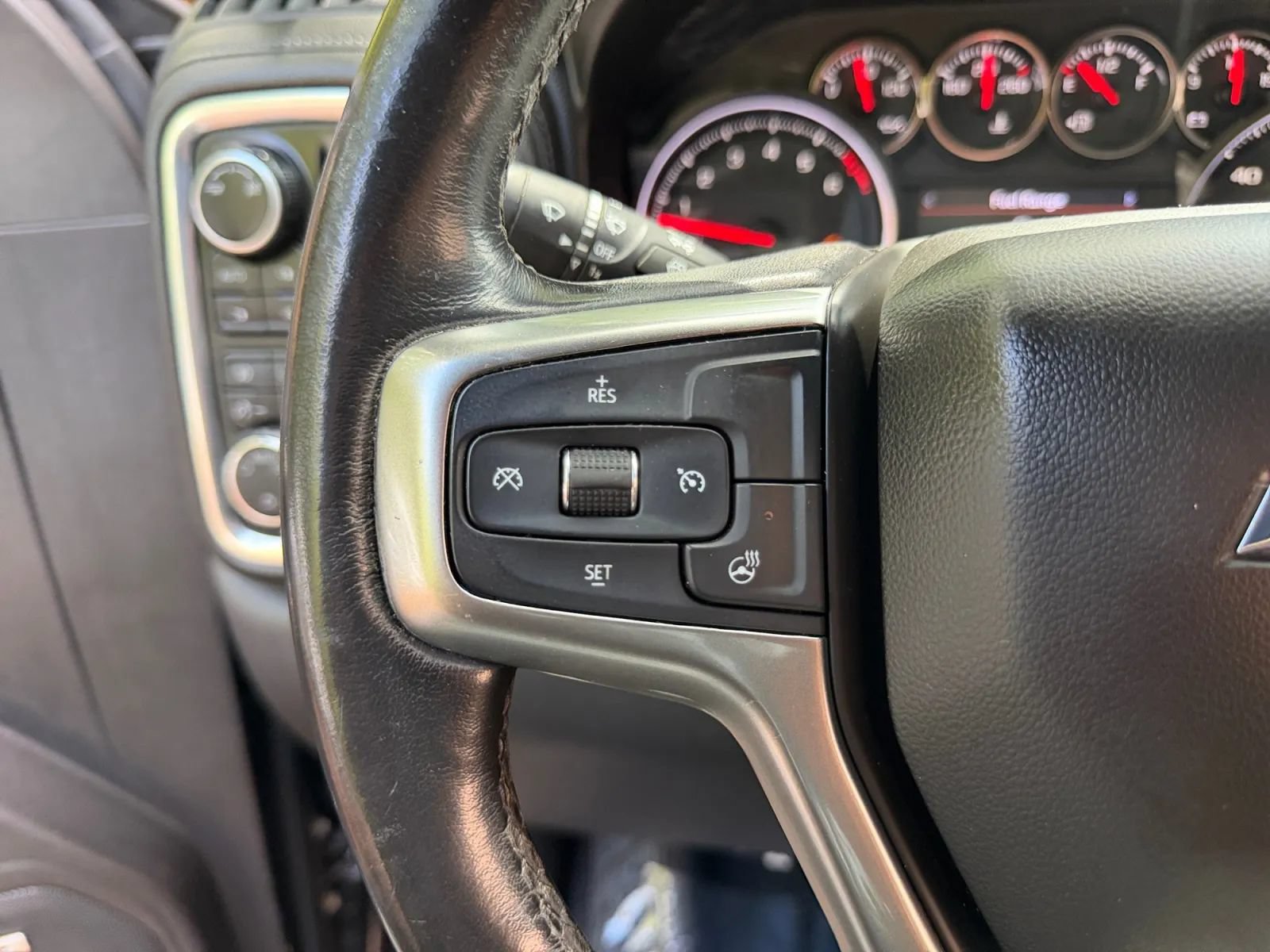 Used 2019 Chevrolet Silverado 1500 LT Trail Boss AWD/4WD image 22