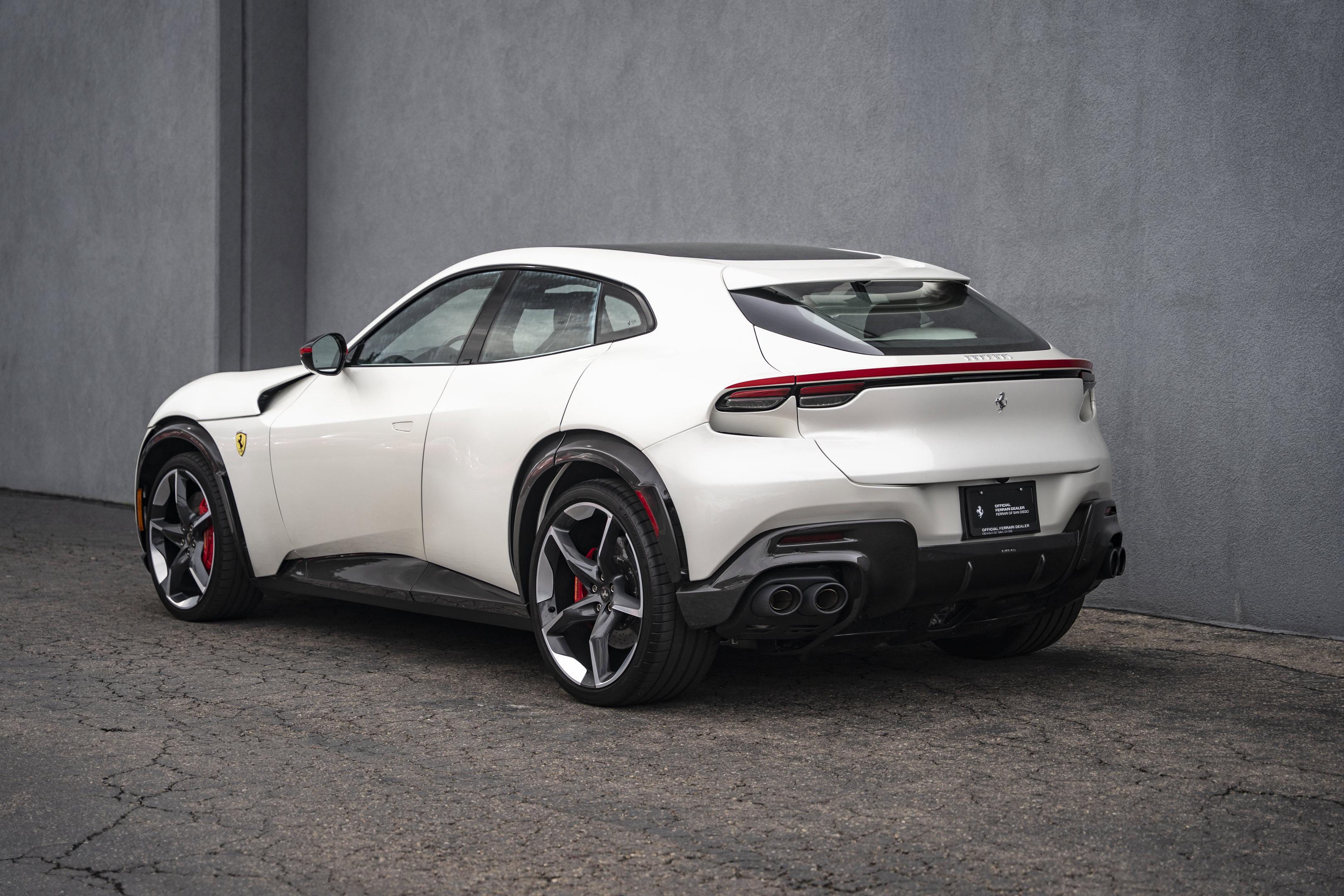 Used 2024 Ferrari Purosangue AWD/4WD image 3