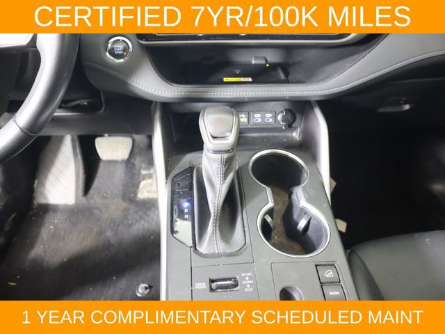 Used 2023 Toyota Highlander XLE AWD/4WD image 27