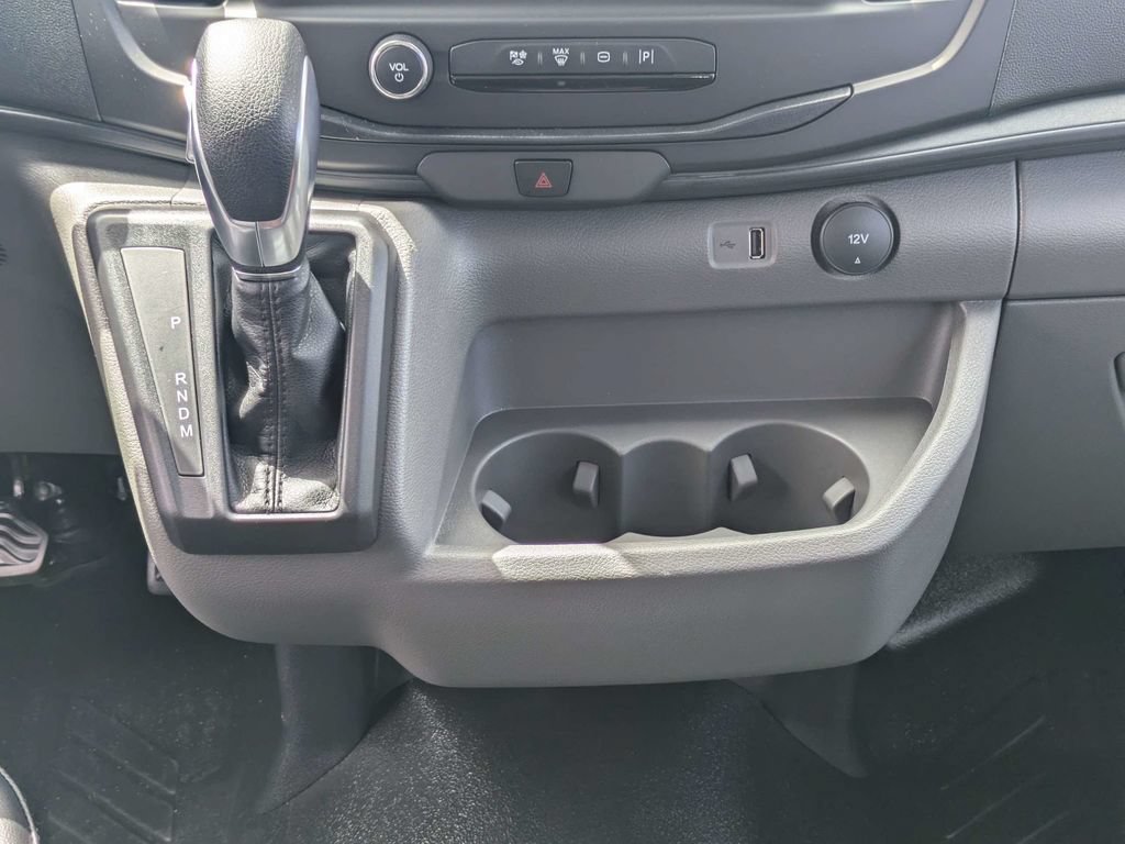 New 2026 Ford Transit 250 148 Medium Roof w/ Load Area Protection Package RWD image 18