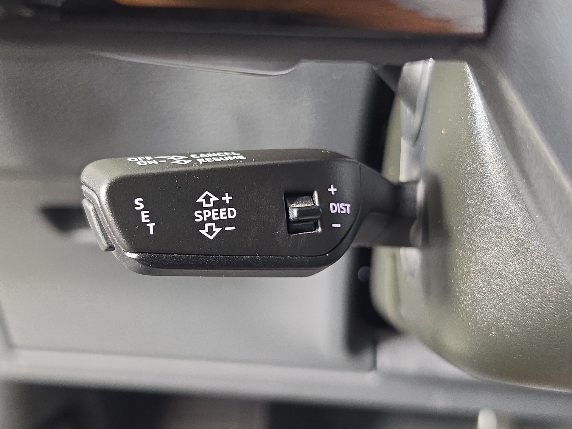 Used 2024 Audi Q8 e-tron Premium Plus AWD/4WD image 22