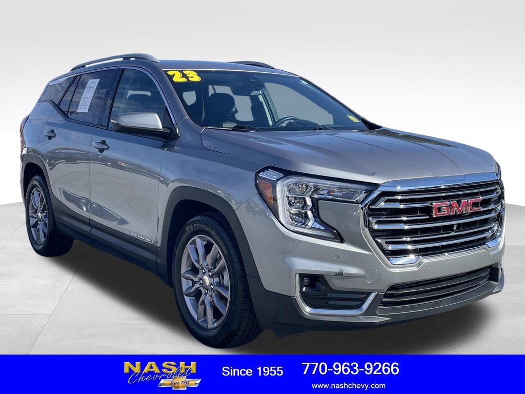 Used 2023 GMC Terrain SLT w/ Tech Package image 1