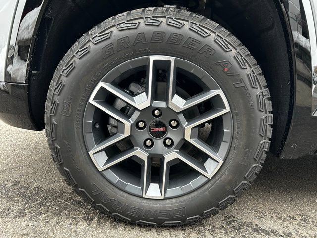 New 2026 GMC Terrain AT4 AWD/4WD image 5