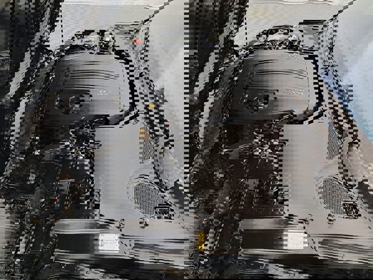 Used 2021 Jaguar F-TYPE Convertible image 43