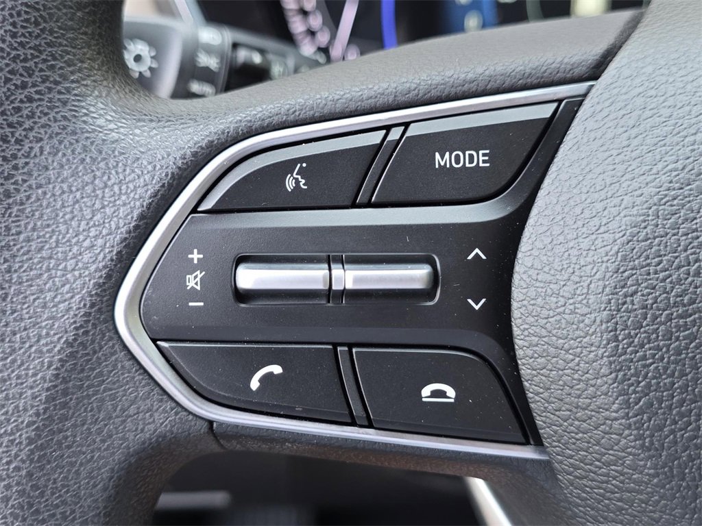 Used 2020 Hyundai Santa Fe SEL image 25