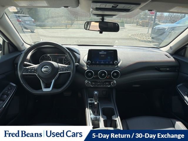 Used 2023 Nissan Sentra SR w/ SR Premium Package image 14