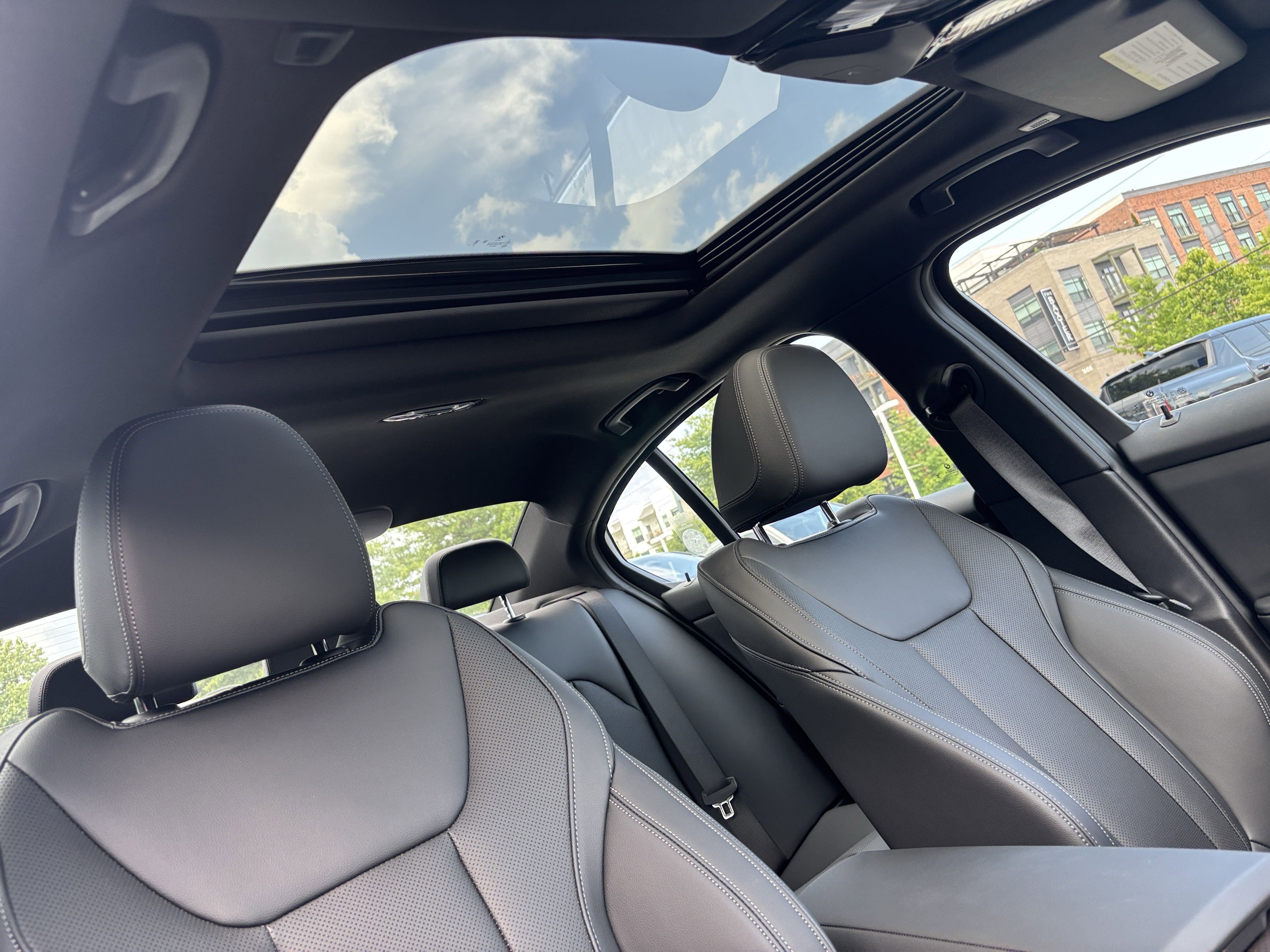 Used 2025 BMW 330i xDrive 330i xDrive image 36