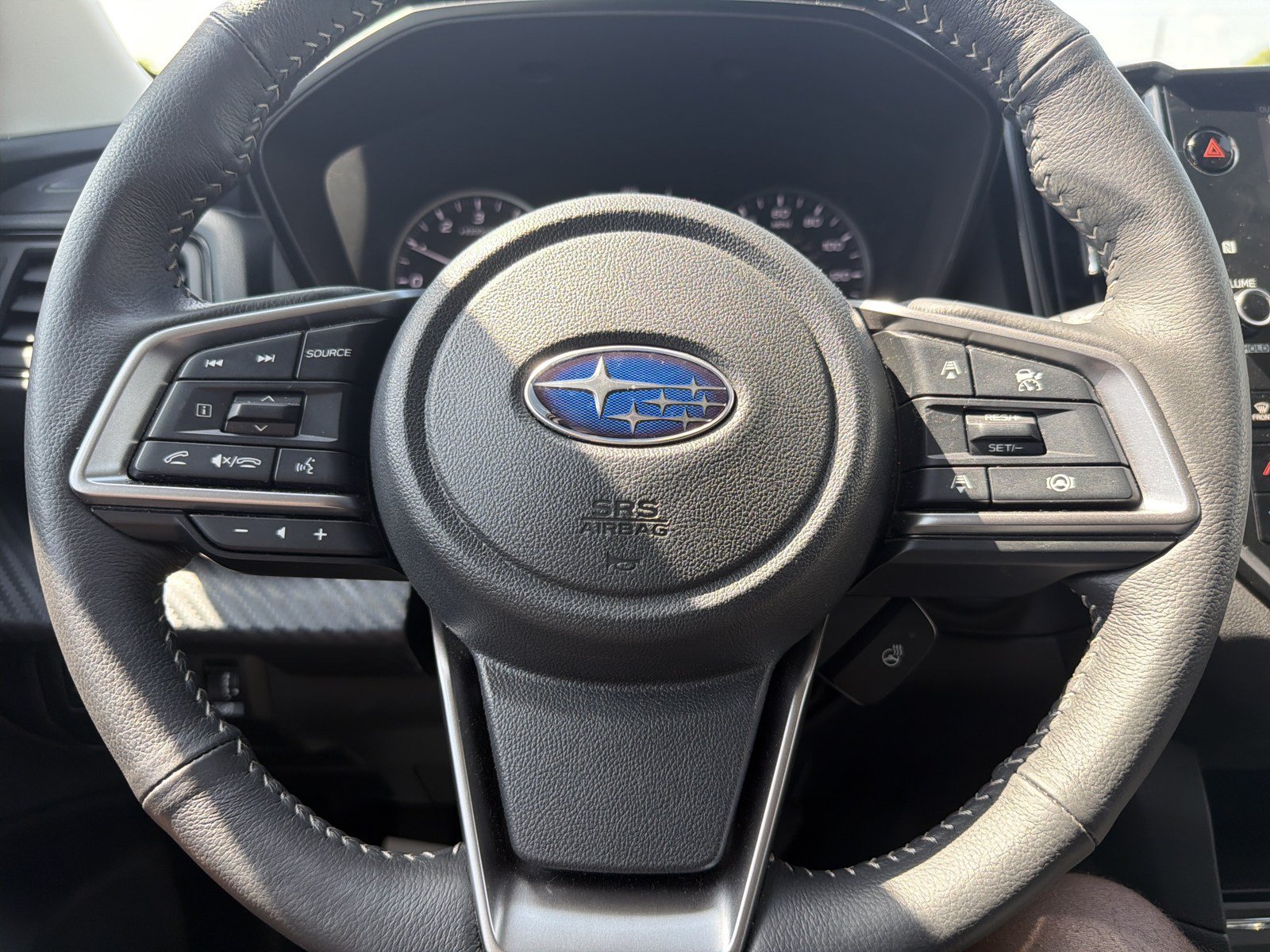 Certified 2026 Subaru Ascent Premium w/ Premium Package AWD/4WD image 25