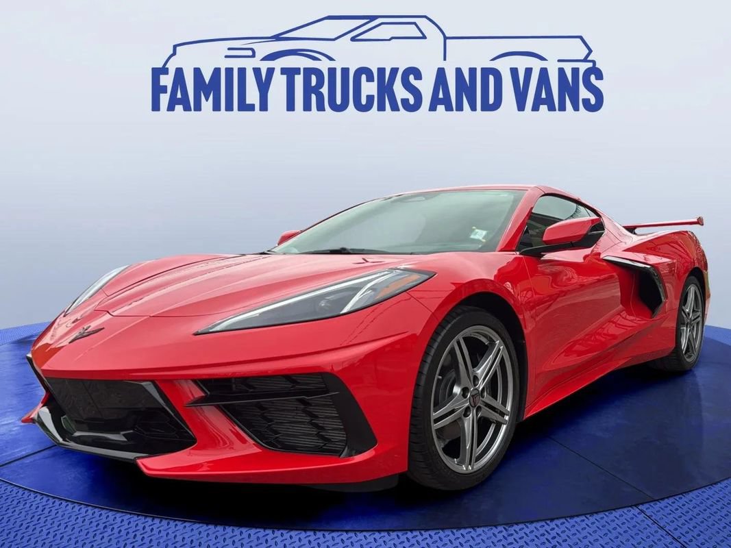 Used 2026 Chevrolet Corvette Stingray Coupe w/ 1LT RWD video 1