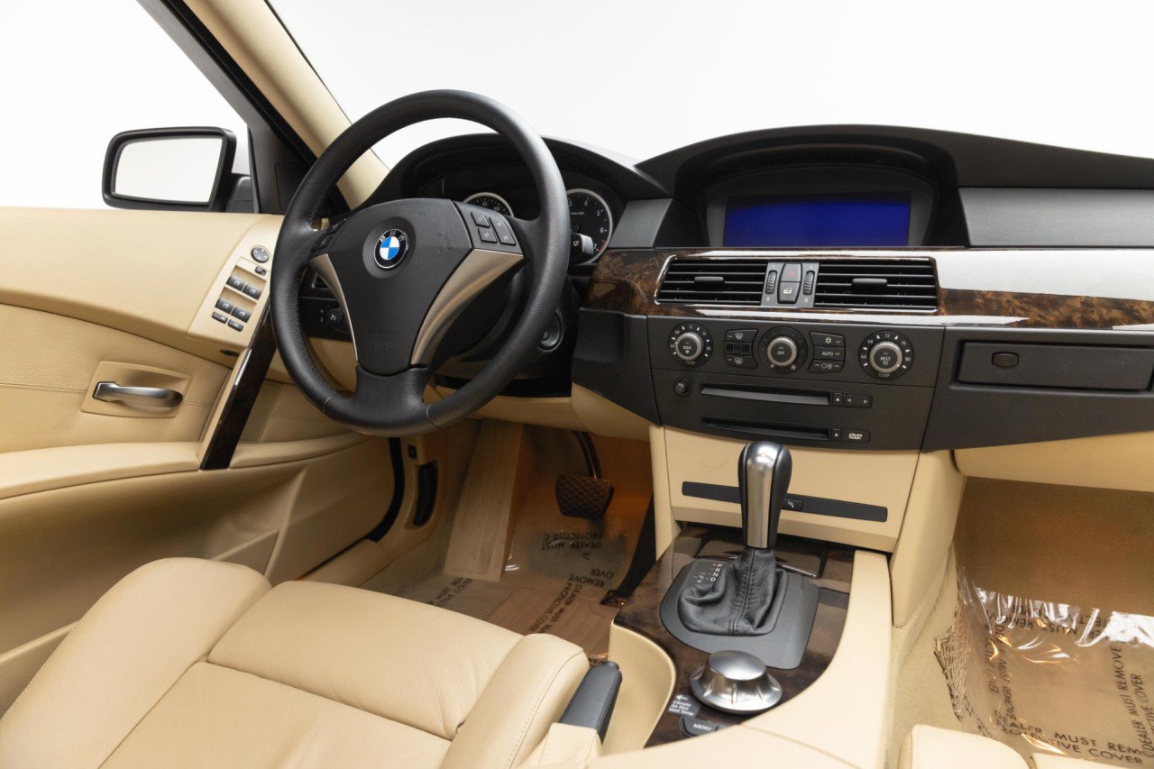 Used 2004 BMW 545i Sedan RWD image 12