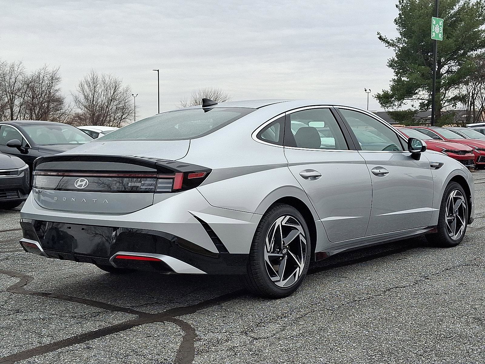 New 2026 Hyundai Sonata SEL image 3