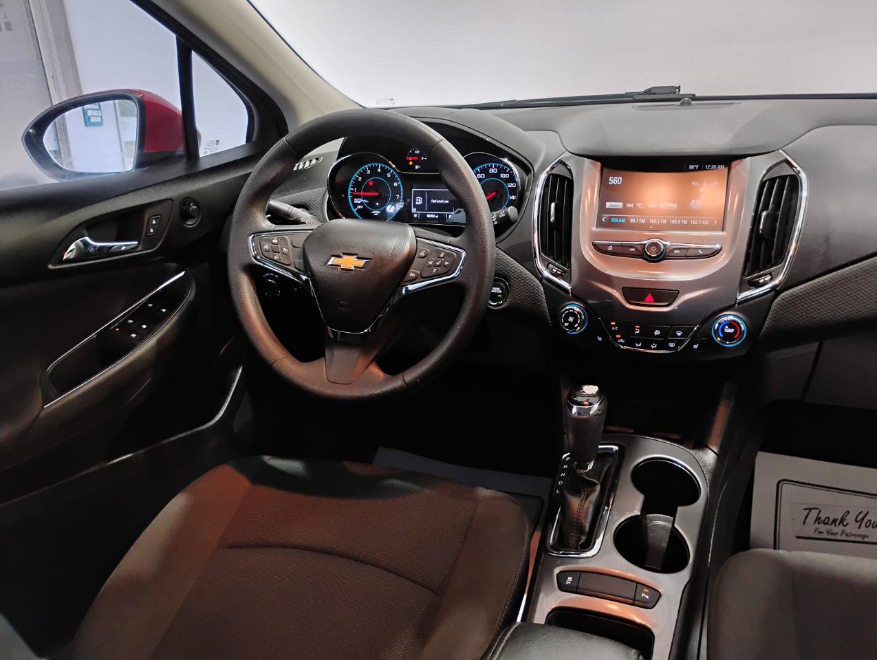 Used 2017 Chevrolet Cruze LT w/ Convenience Package FWD image 14