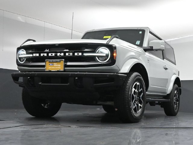 Certified 2023 Ford Bronco Outer Banks AWD/4WD image 36