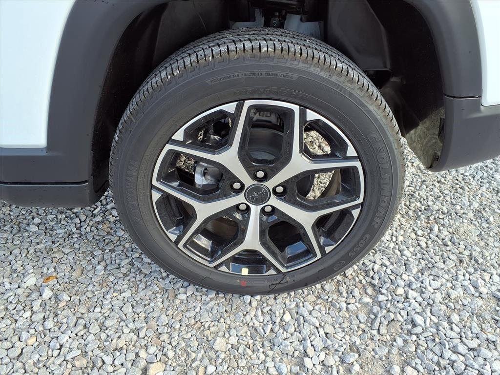 New 2026 Jeep Compass Limited image 34