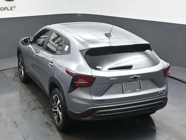New 2026 Chevrolet Trax RS w/ Sunroof Package FWD image 19