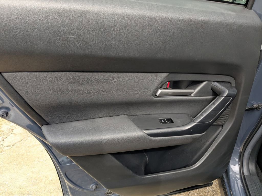 Used 2025 MAZDA CX-50 AWD 2.5 Hybrid w/ Premium Pkg image 25