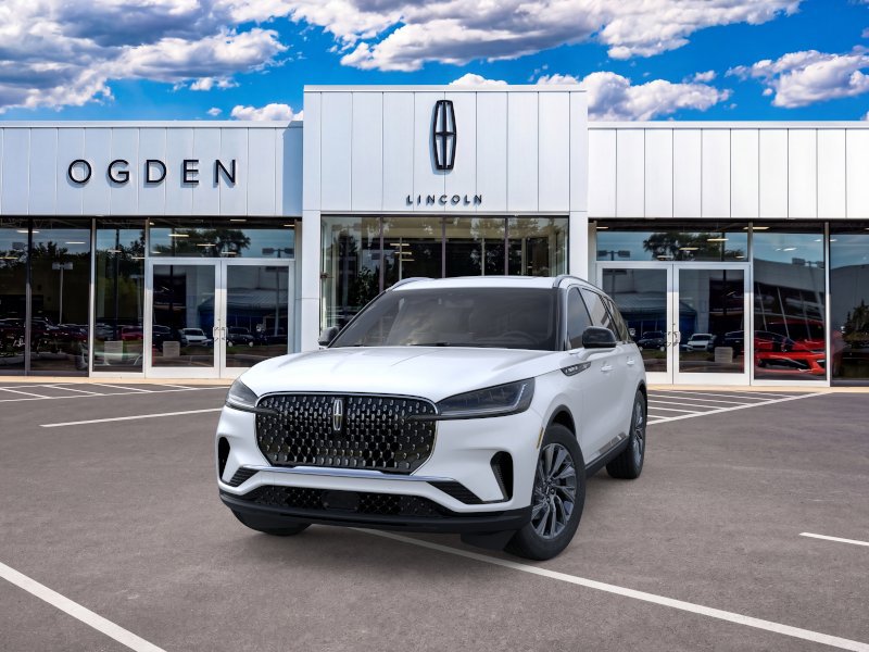 New 2026 Lincoln Aviator AWD image 2