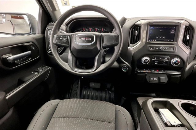 Used 2025 GMC Sierra 1500 Pro w/ Pro Value Package image 4