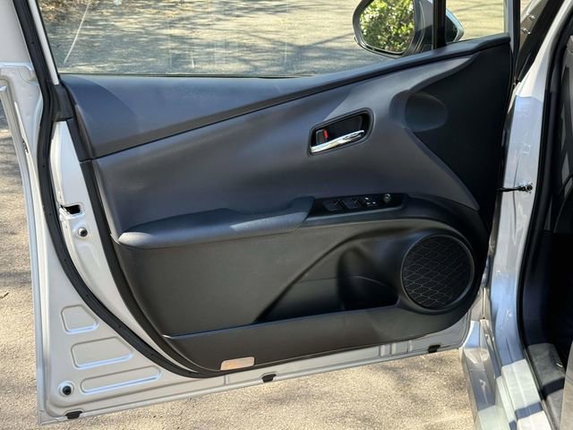Used 2022 Toyota Prius Prime XLE FWD image 8
