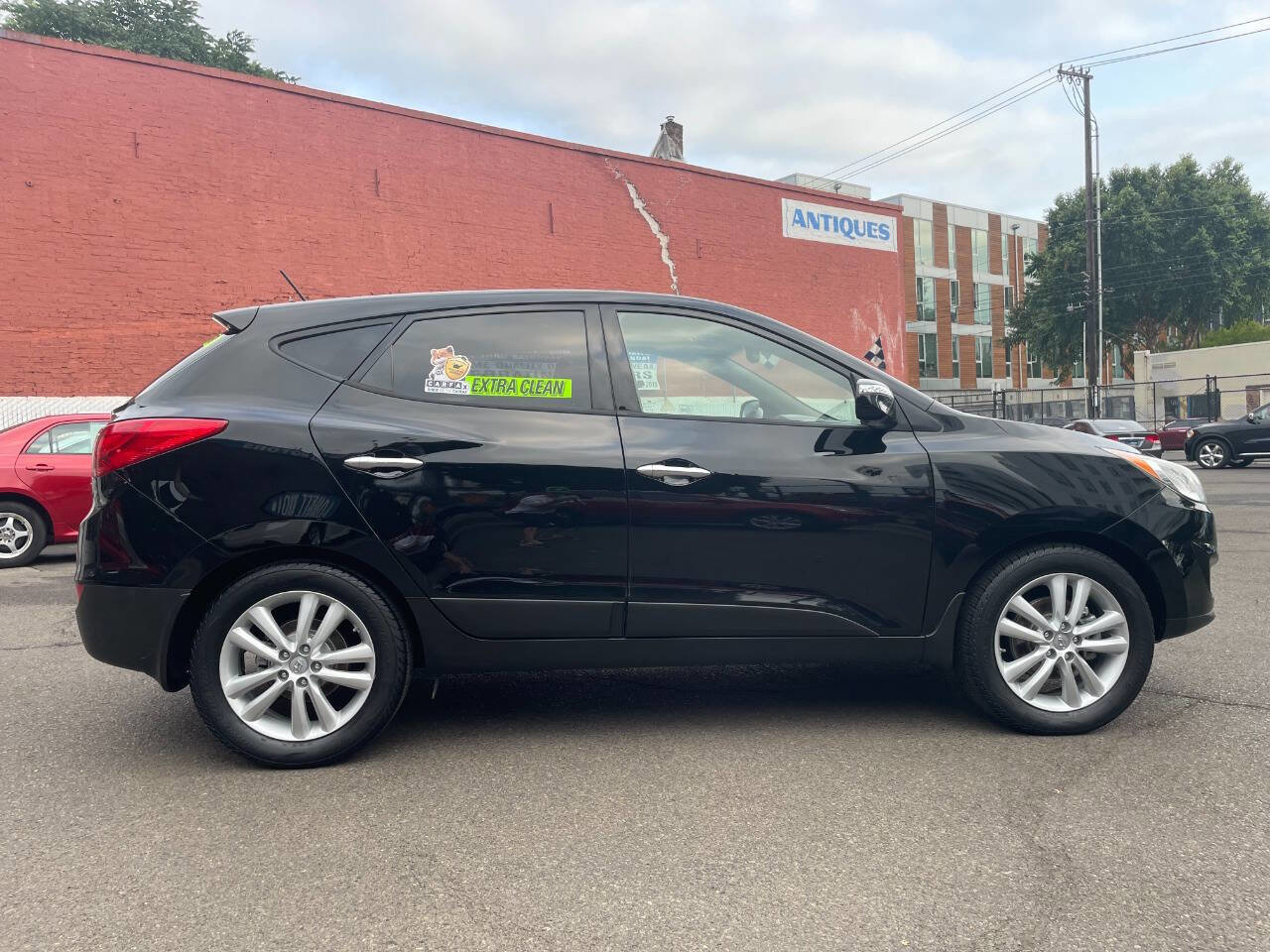 Used 2012 Hyundai Tucson Limited w/ Premium Pkg image 8