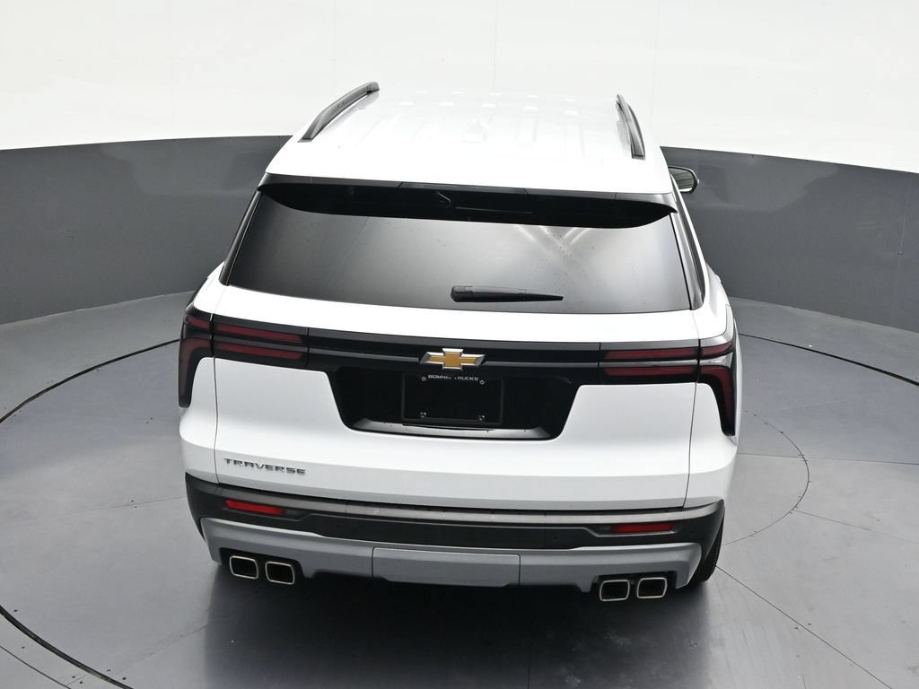 Used 2025 Chevrolet Traverse LT FWD image 20