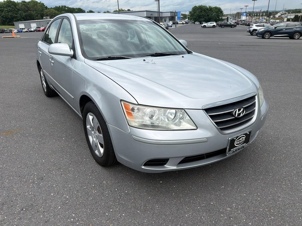 Used 2010 Hyundai Sonata GLS FWD image 7