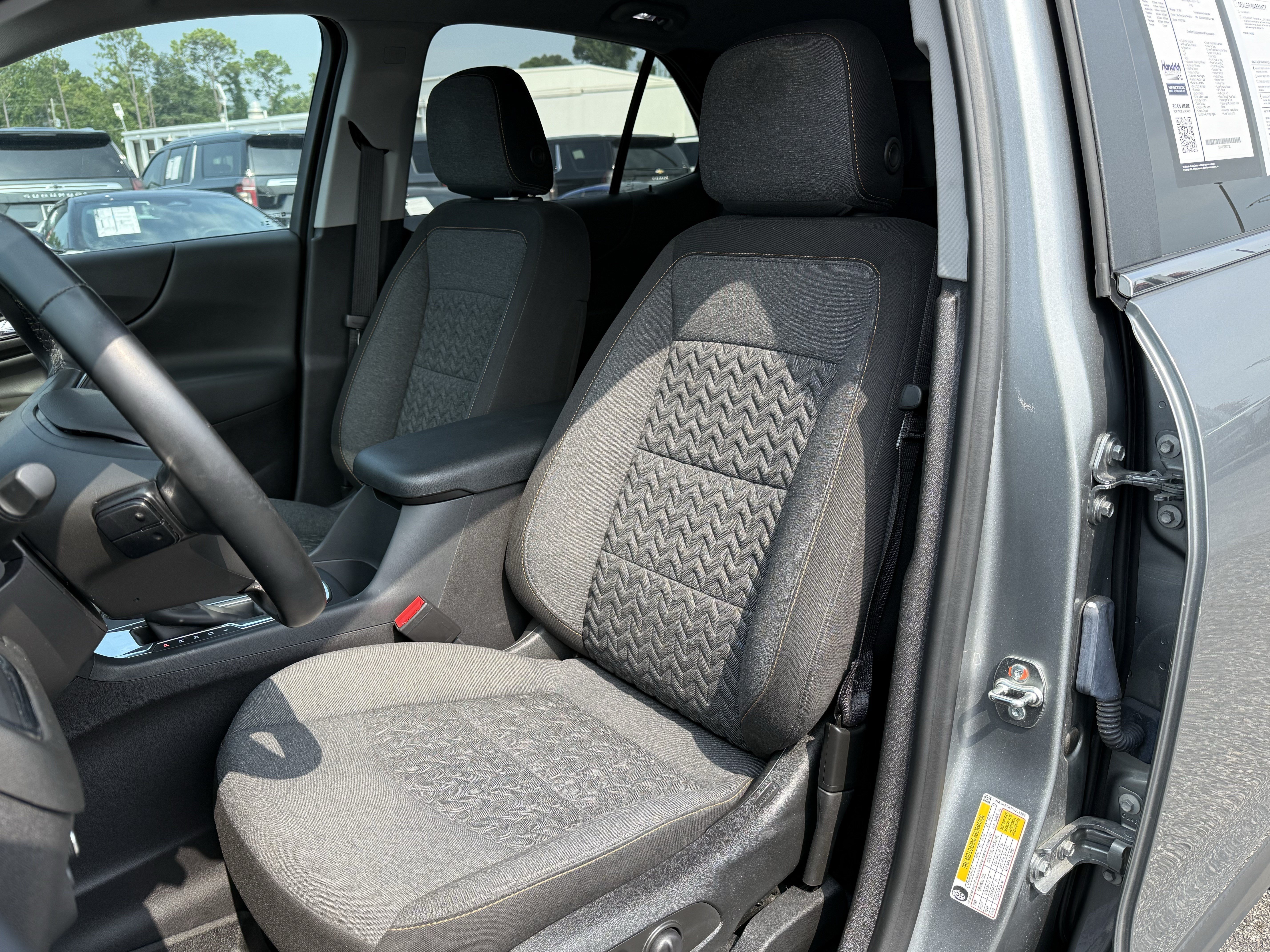 Used 2024 Chevrolet Equinox LT FWD image 15