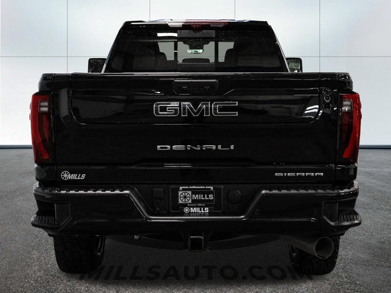 Certified 2025 GMC Sierra 2500 Denali Ultimate AWD/4WD image 6