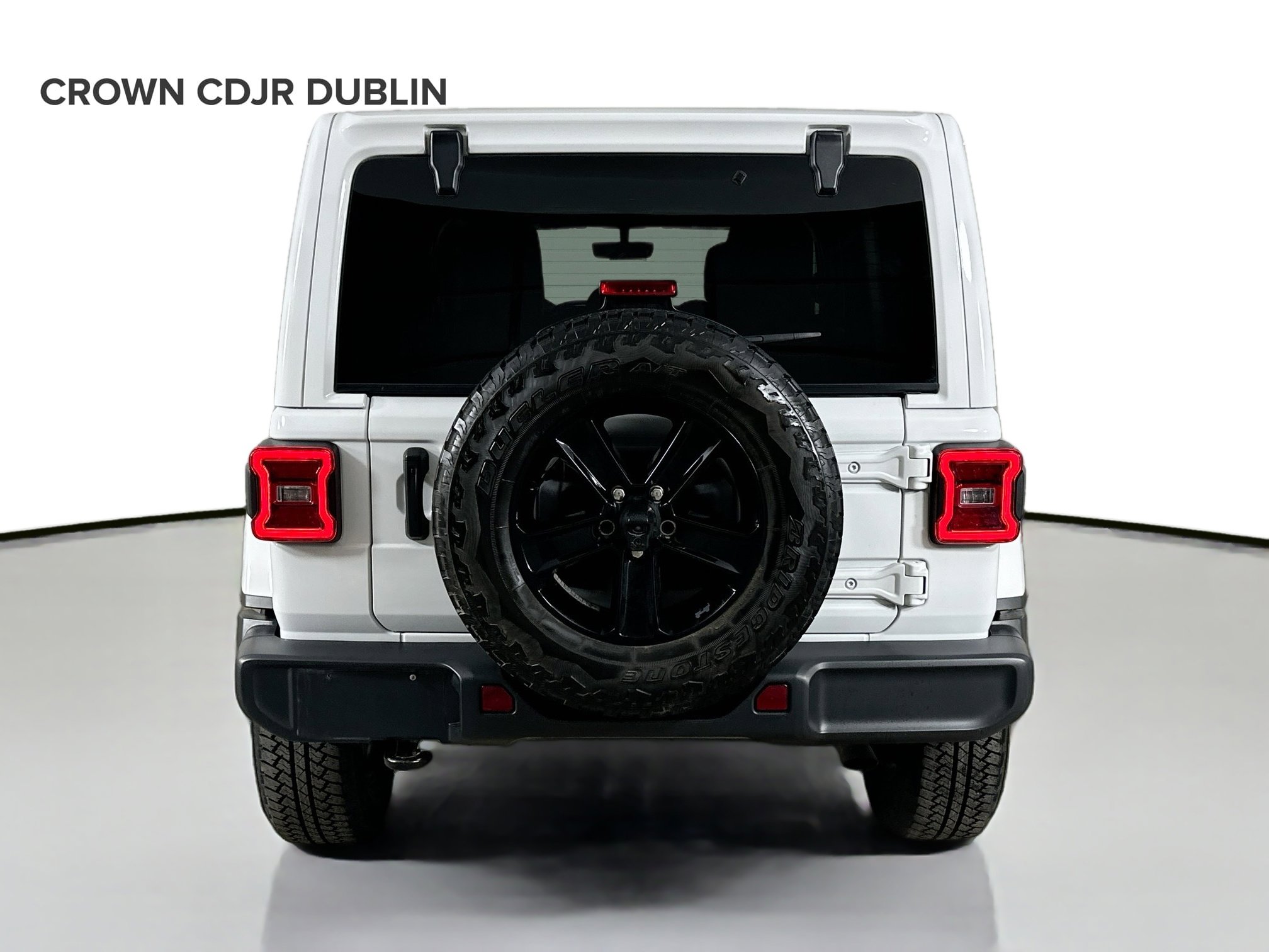 Used 2021 Jeep Wrangler Unlimited Sahara image 6