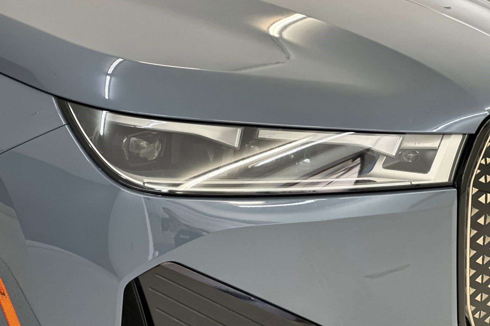 Certified 2023 BMW iX M60 w/ Executive Package AWD/4WD image 10