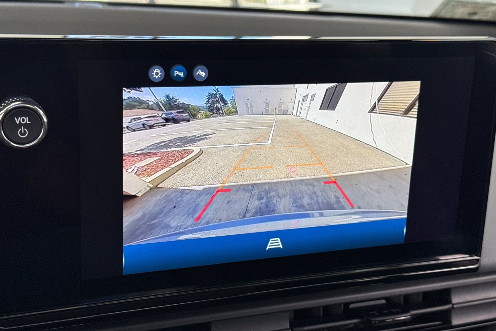 Certified 2024 Honda Prologue Touring image 20