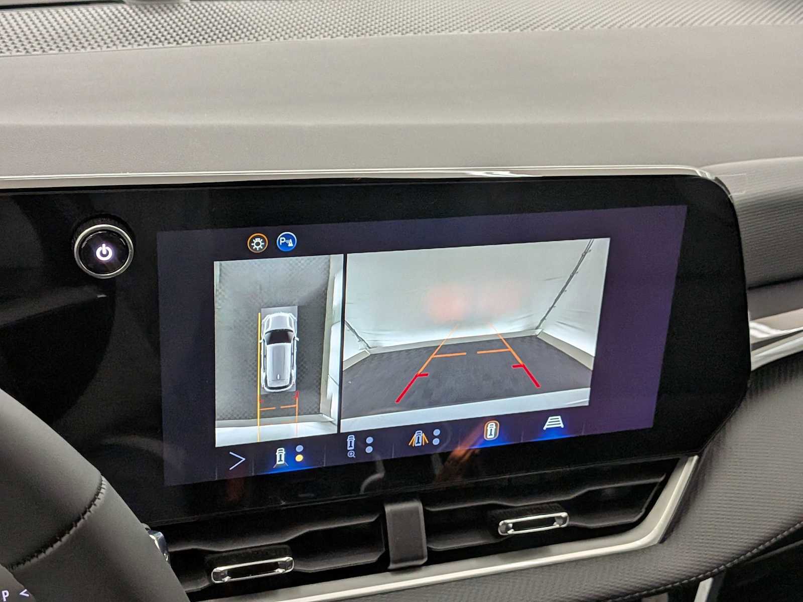 New 2026 Chevrolet Equinox LT w/ Convenience Package II image 27