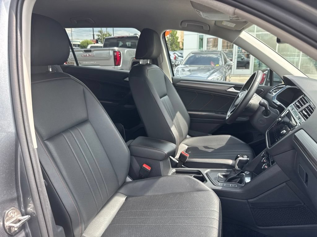 Used 2024 Volkswagen Tiguan Wolfsburg Edition FWD image 14