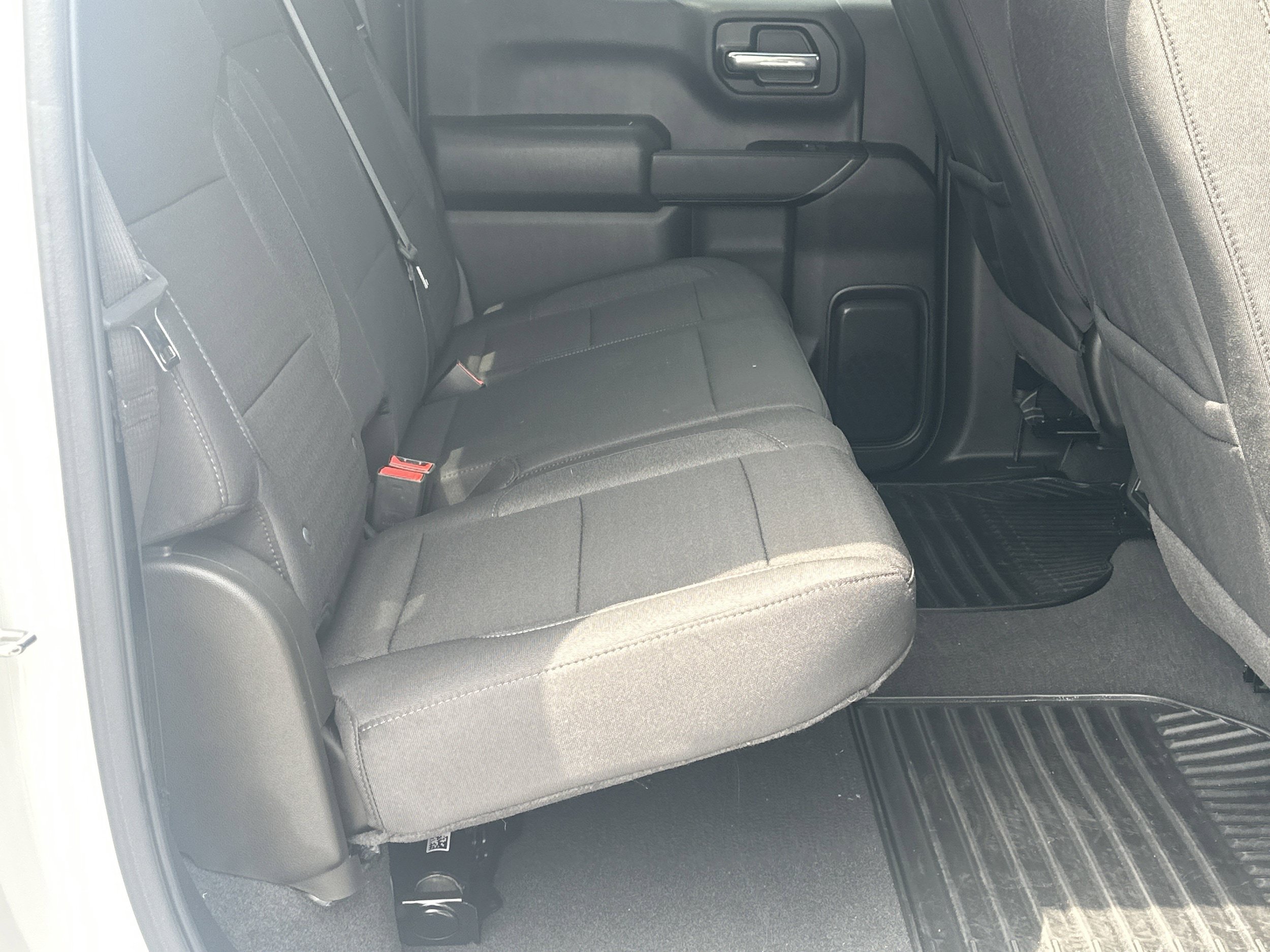 Used 2026 Chevrolet Silverado 1500 Custom w/ Turbomax Blackout Package AWD/4WD image 15