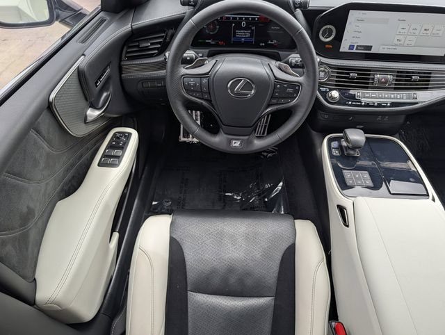 Used 2024 Lexus LS 500 F Sport AWD/4WD image 12
