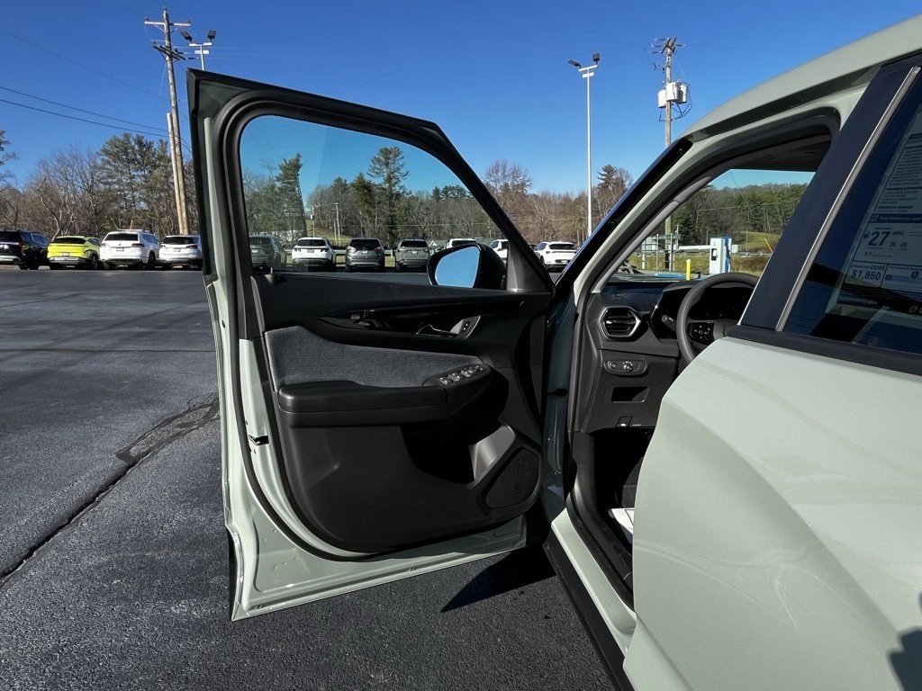 New 2026 Chevrolet TrailBlazer LS w/ LS Convenience Package image 11