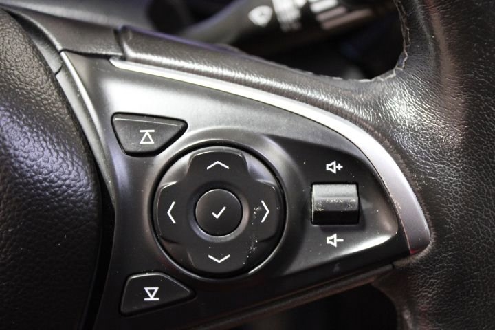 Used 2020 Buick Envision Essence image 20