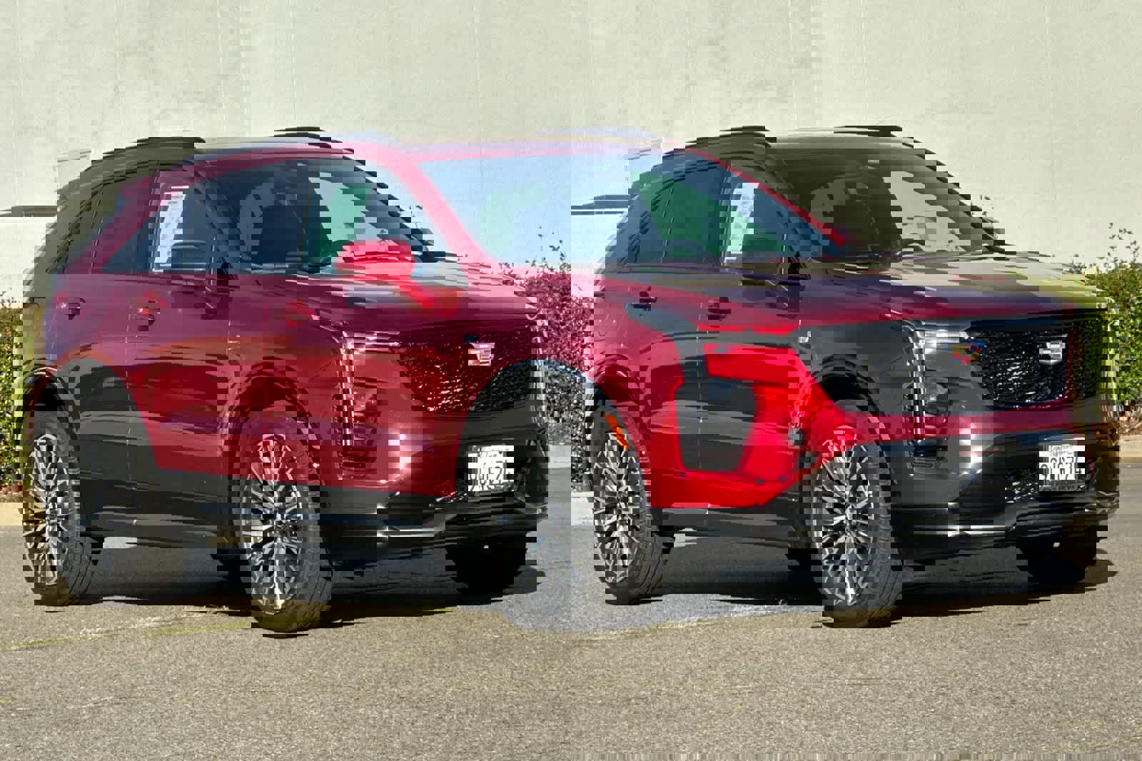 Used 2024 Cadillac XT4 Sport w/ Technology Package image 5