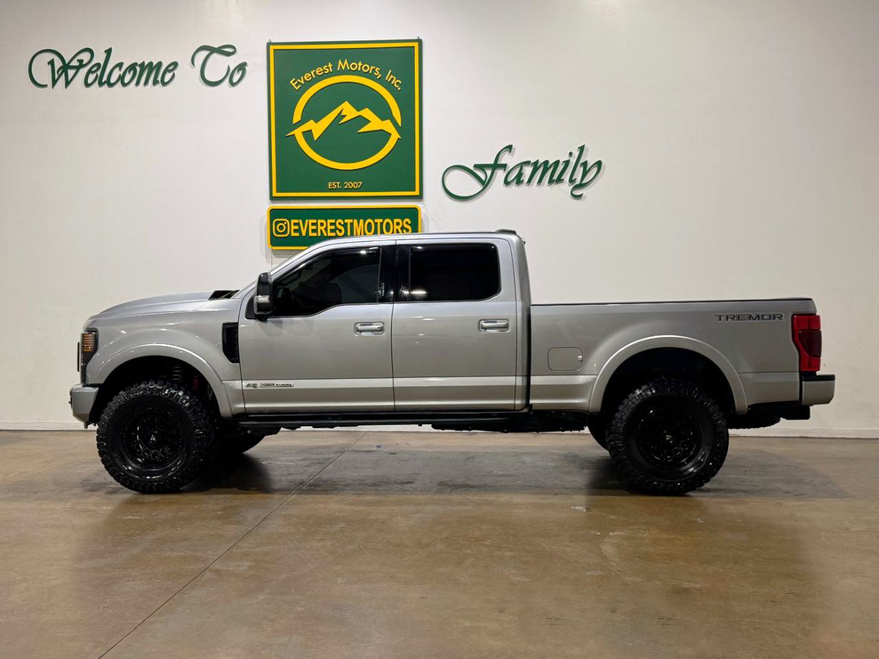 Used 2020 Ford F250 Lariat AWD/4WD image 6