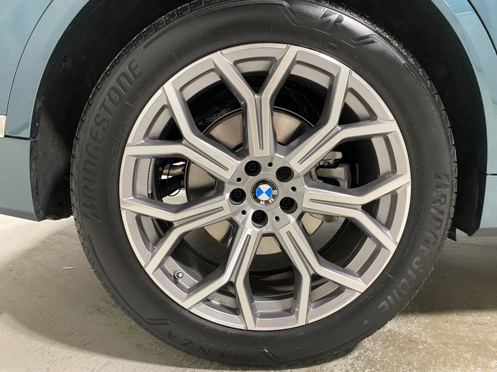 Certified 2025 BMW X7 xDrive40i w/ Premium Package image 31