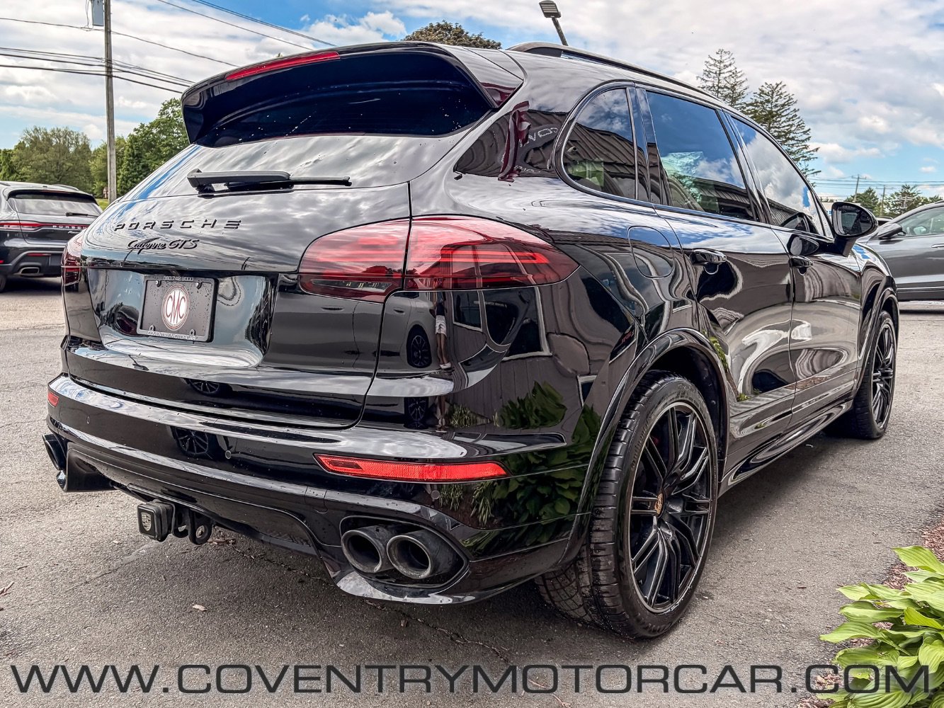 Used 2017 Porsche Cayenne GTS AWD/4WD image 5