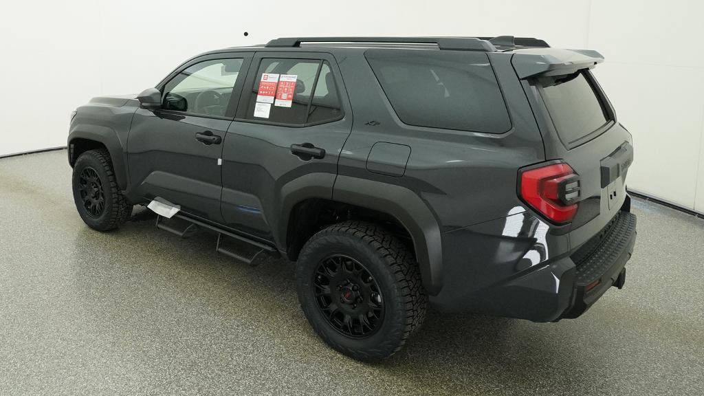New 2026 Toyota 4Runner SR5 AWD/4WD image 8