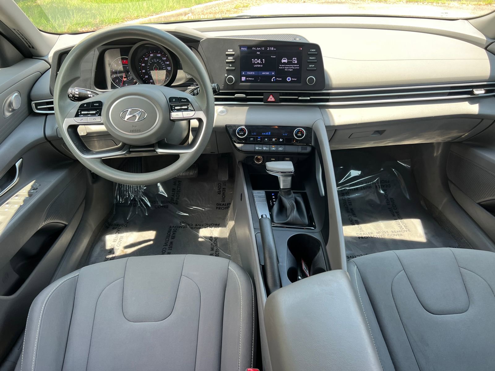 Used 2022 Hyundai Elantra SEL w/ Preferred Accessory Package FWD image 20