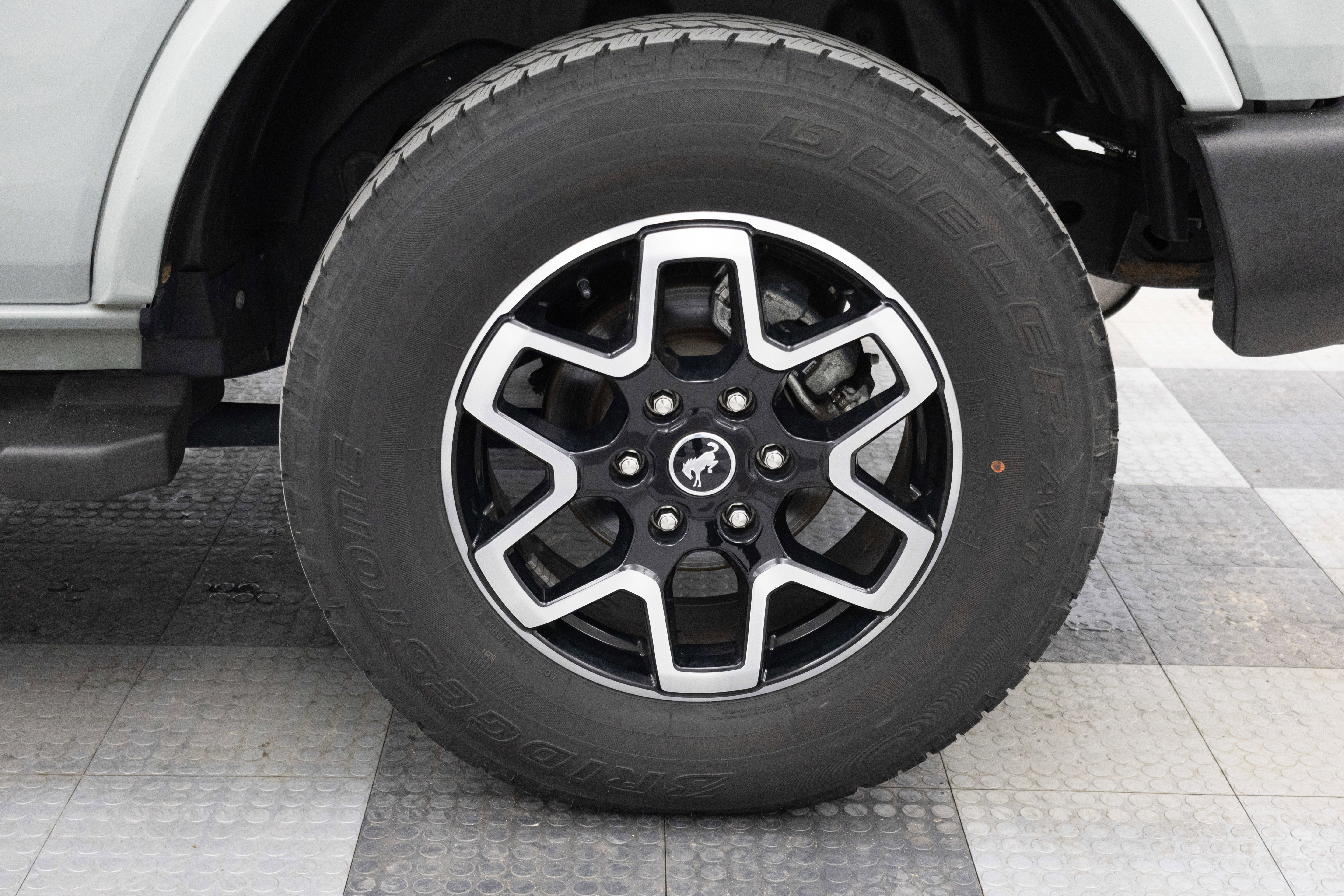 Used 2022 Ford Bronco Outer Banks image 16