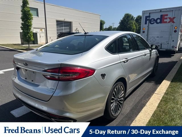 Used 2017 Ford Fusion SE w/ Fusion SE Technology Package FWD image 7