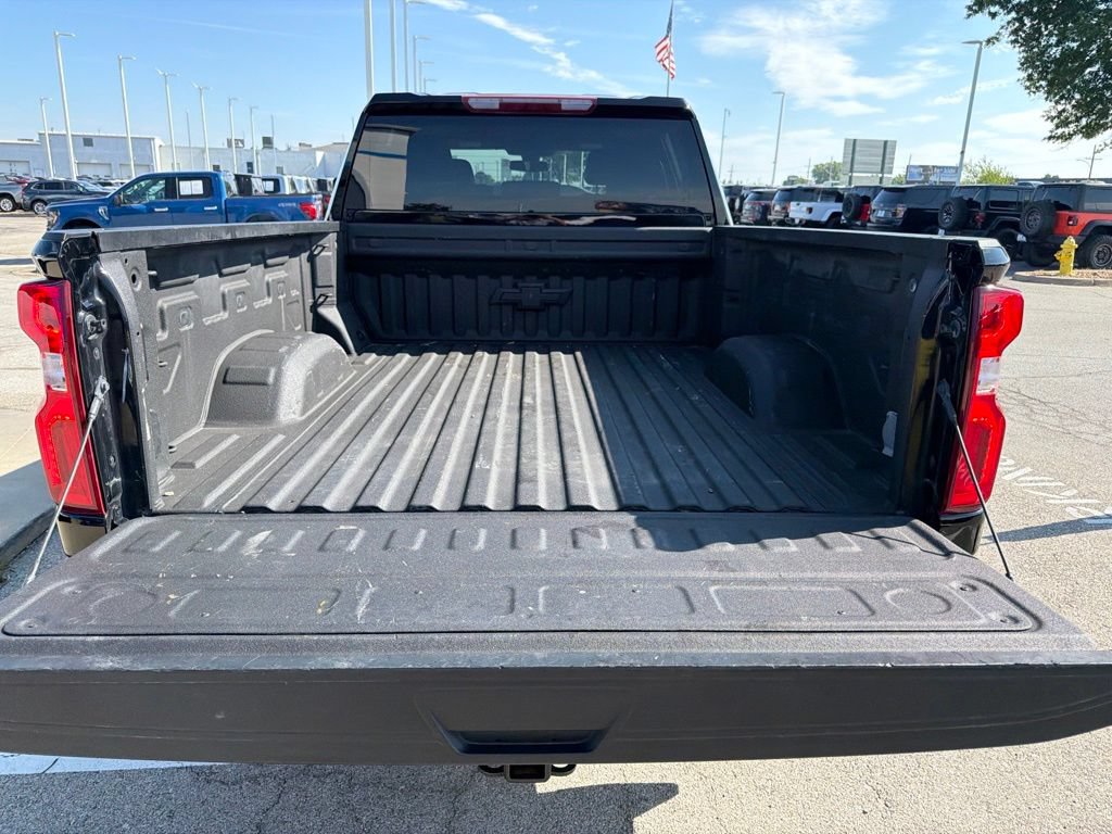Used 2022 Chevrolet Silverado 2500 LTZ w/ Safety Package AWD/4WD image 13