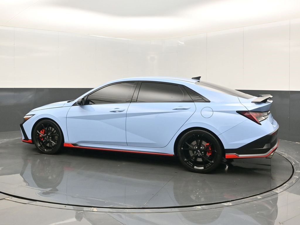 Used 2025 Hyundai Elantra N Base w/ Cargo Package image 13