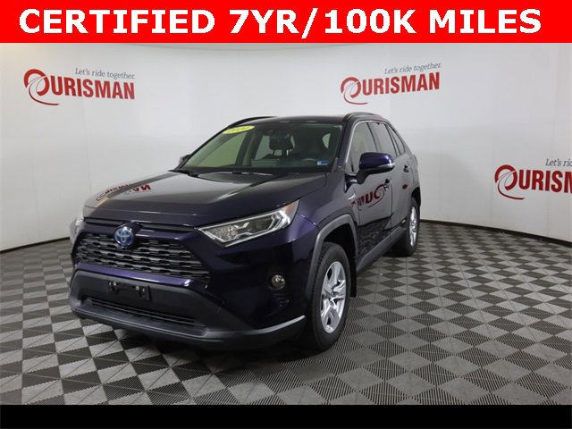 Used 2020 Toyota RAV4 XLE image 2