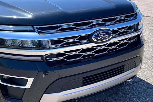 Used 2022 Ford Expedition Max Platinum AWD/4WD image 29